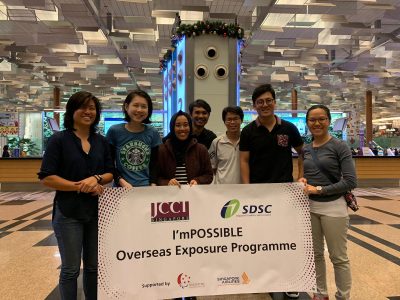 A group photo before departing to Japan - Six Educators and 1 SDSC Staff