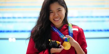 Singapore's Xiu Pin Yip poses with her Gold medal after winning the Womens 50M Backstroke S2 event at the Manchester 2023 Para Swimming World Championships in Manchester, Britain, Saturday, August 5, 2023. (Photo/Jon Super 00447974 356-333)  
jon@jonsuper.com
www.jonsuper.com